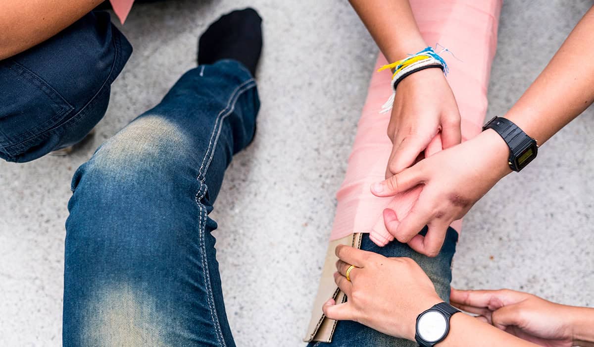 An image of an improvised splint