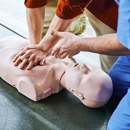 10 Basic First Aid Procedures Everyone Should Know