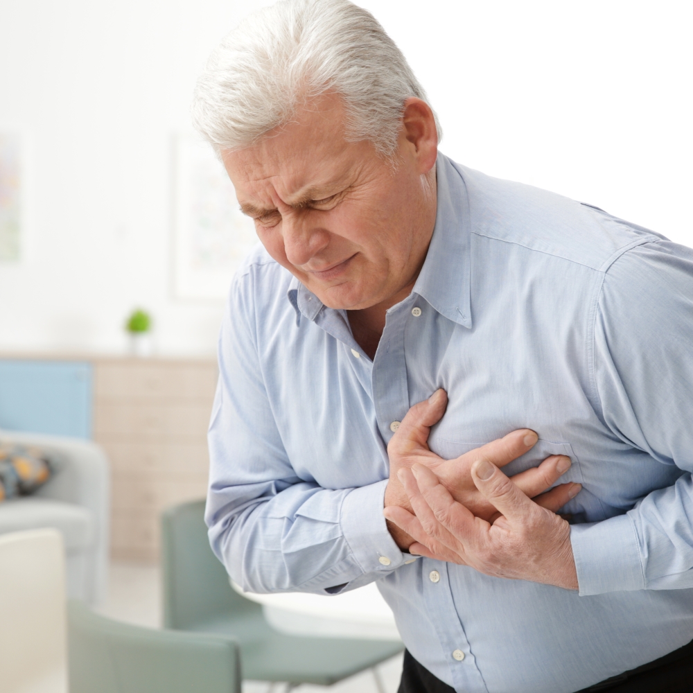 Heart attacks explained: what are the symptoms and what should you do?