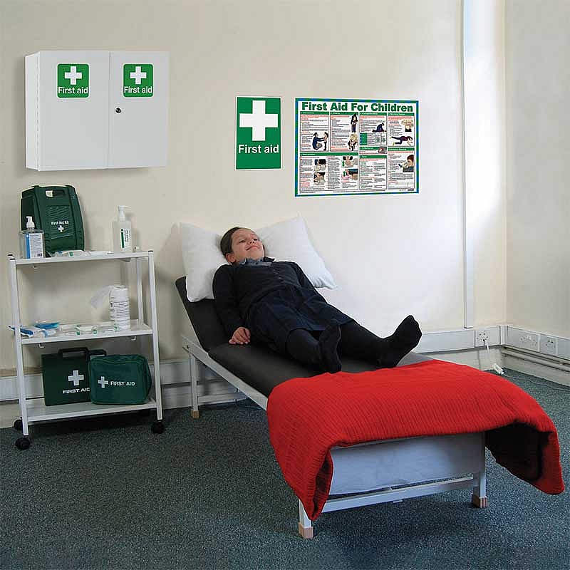 First aid room equipment discount